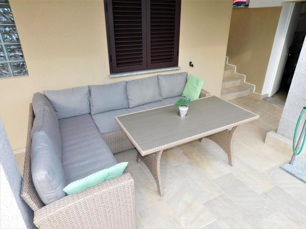 Apartman "Sabine Red" With Heated Pool Omisalj Luaran gambar