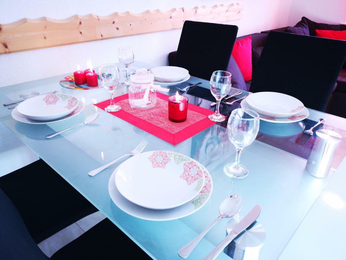 Apartman "Sabine Red" With Heated Pool Omisalj Luaran gambar